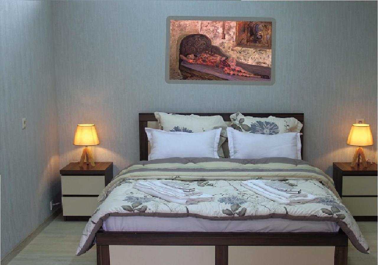 Moon Light Hotel Tbilisi ภายนอก รูปภาพ