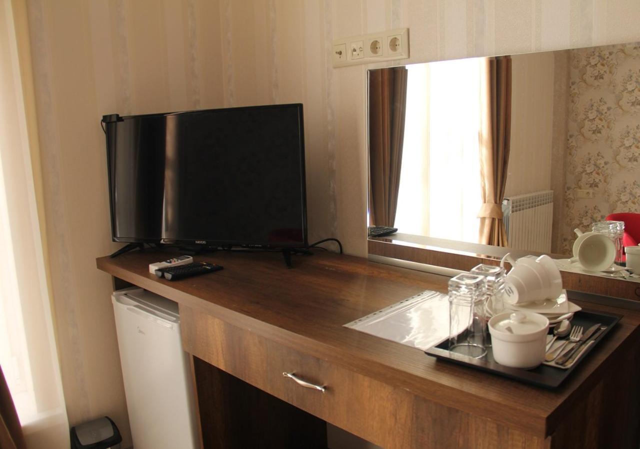Moon Light Hotel Tbilisi ภายนอก รูปภาพ