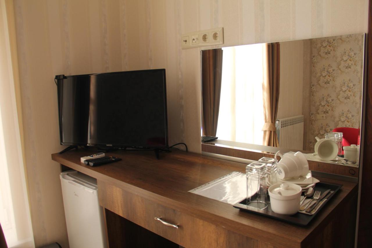 Moon Light Hotel Tbilisi ภายนอก รูปภาพ