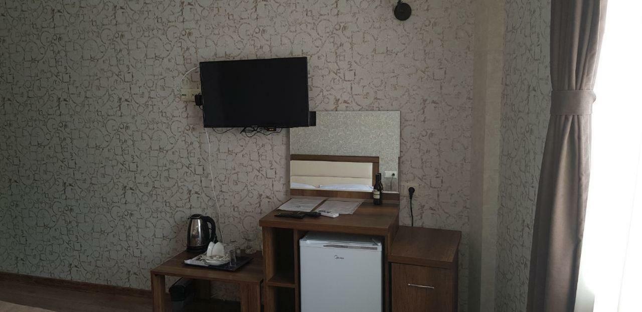 Moon Light Hotel Tbilisi ภายนอก รูปภาพ